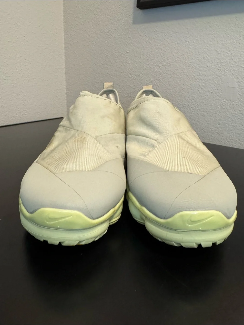 Nike Air VaporMax Moc Roam Light Stone Slip On